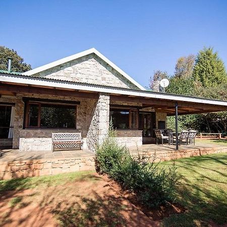 Big Oak Cottages Dullstroom Buitenkant foto